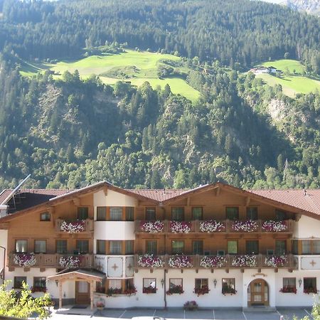 Готель Stacklerhof Нойштіфт-ім-Штубайталь Екстер'єр фото