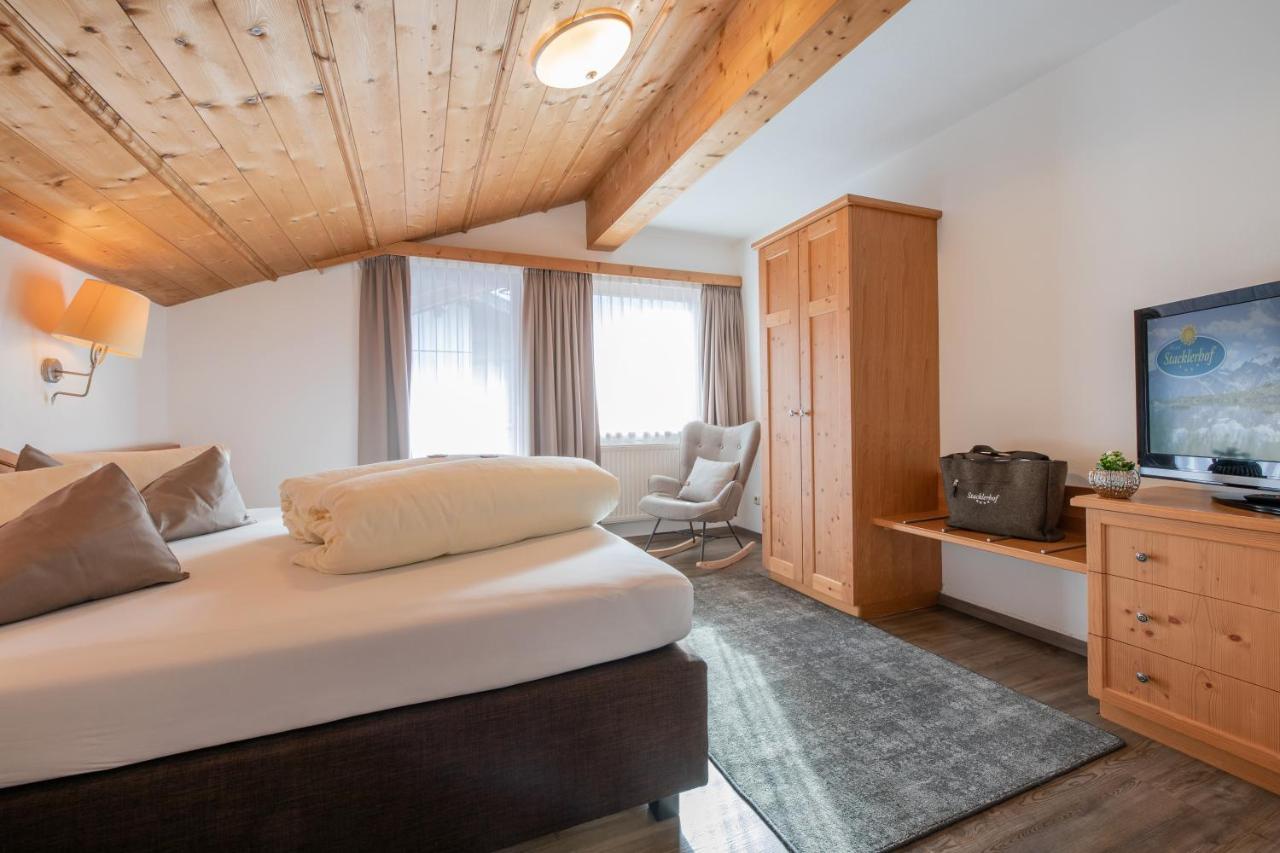 Готель Stacklerhof Нойштіфт-ім-Штубайталь Екстер'єр фото