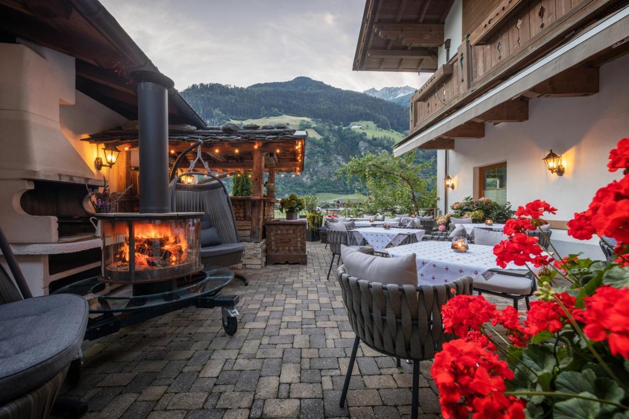 Готель Stacklerhof Нойштіфт-ім-Штубайталь Екстер'єр фото